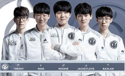 内马尔随即 内马尔随即